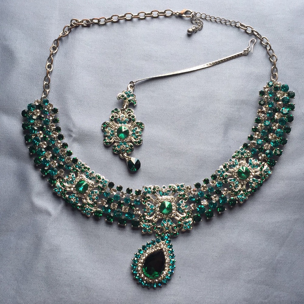 Statement set Indian necklace